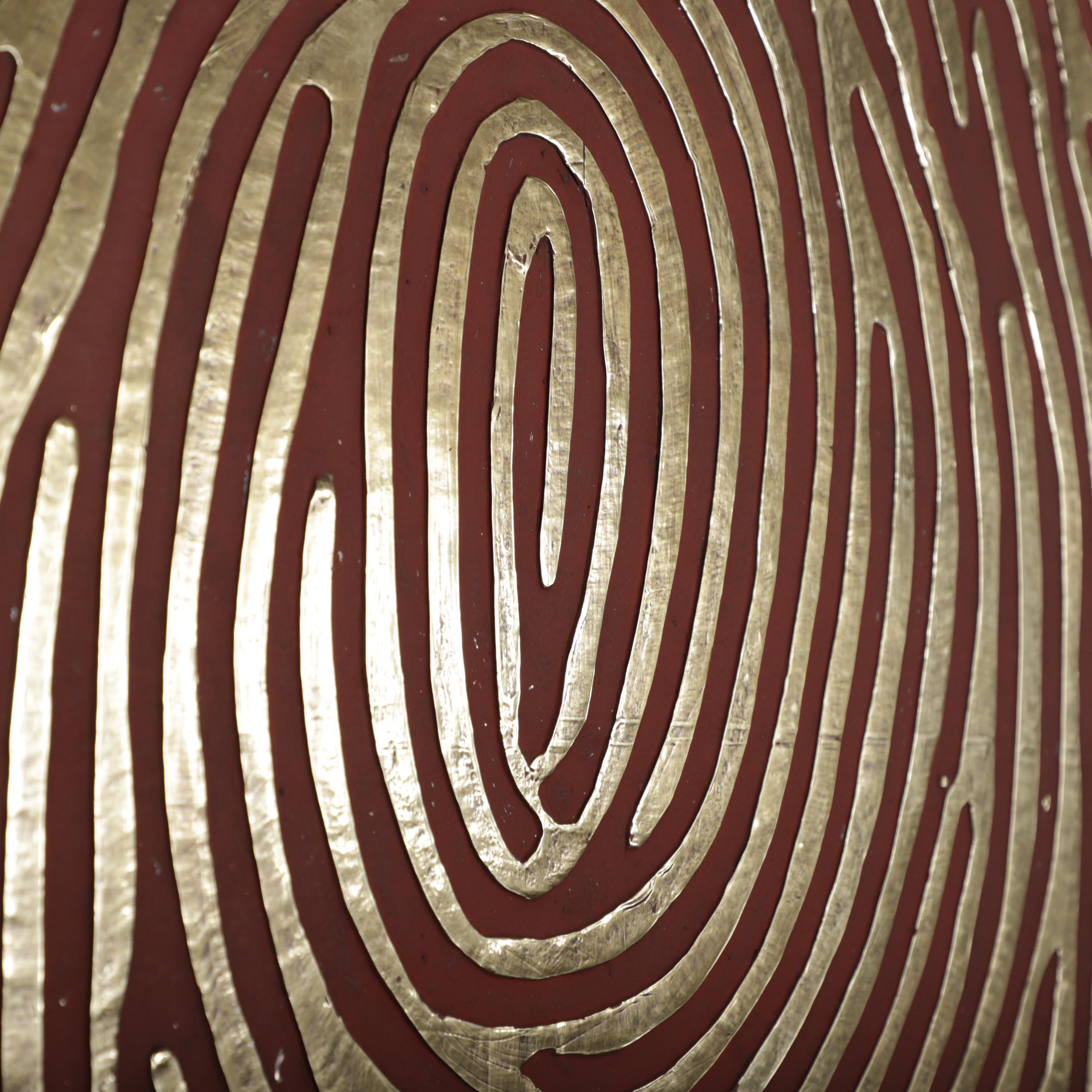 Modern Brass Fingerprint Wall Art – 80 x 56 cm