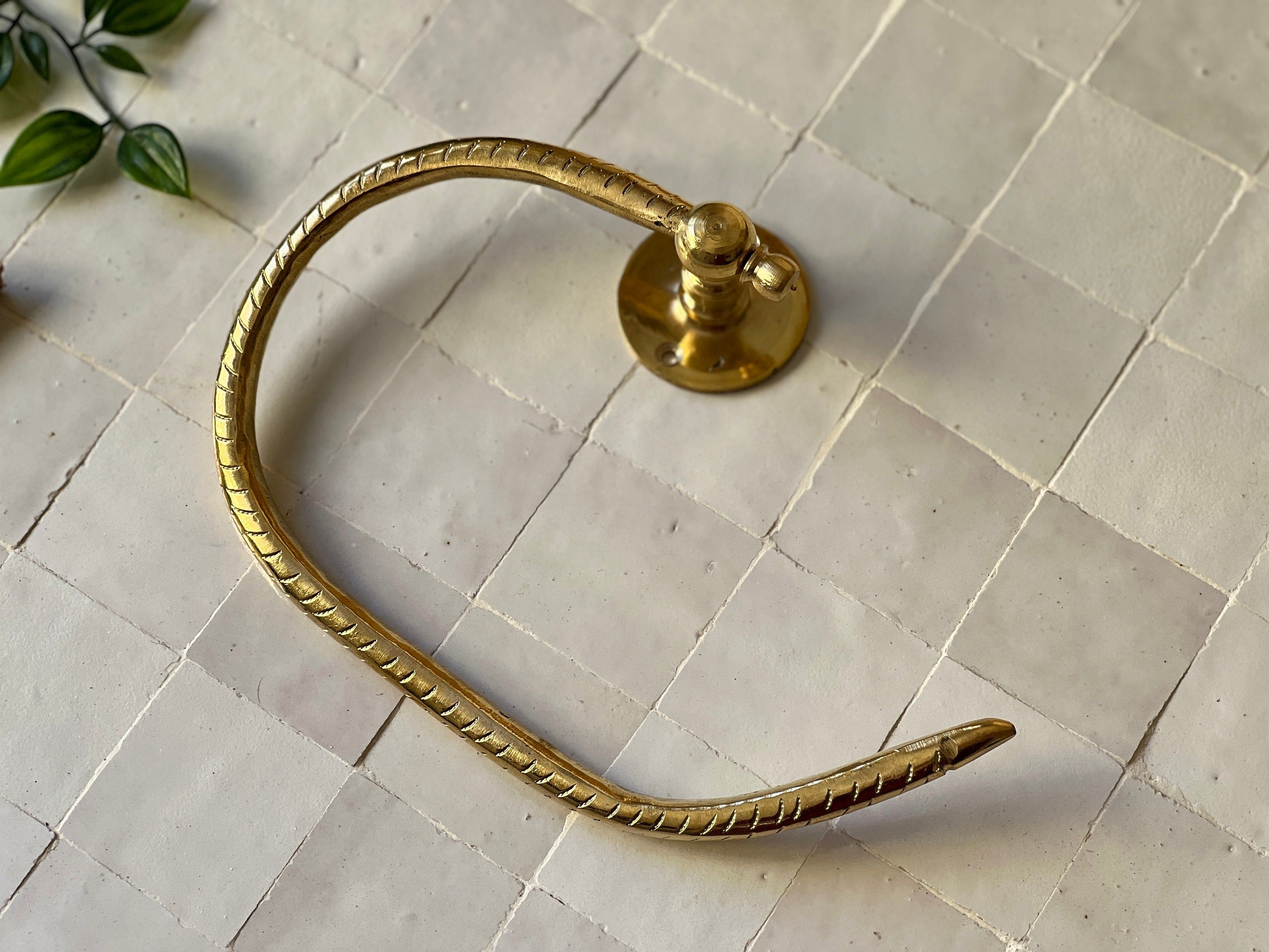 Brass Toilet Paper Holder – Handcrafted Bathroom Fixture