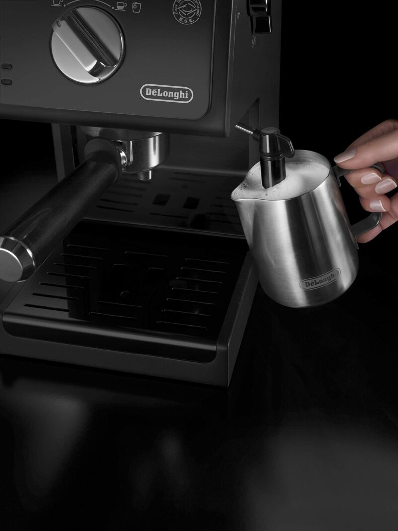 De’Longhi ECP35.31 Barista Pump Espresso Machine – Traditional Coffee & Cappuccino Maker with Adjustable Milk Frother, 1 L Water Tank (Black) - Image 7